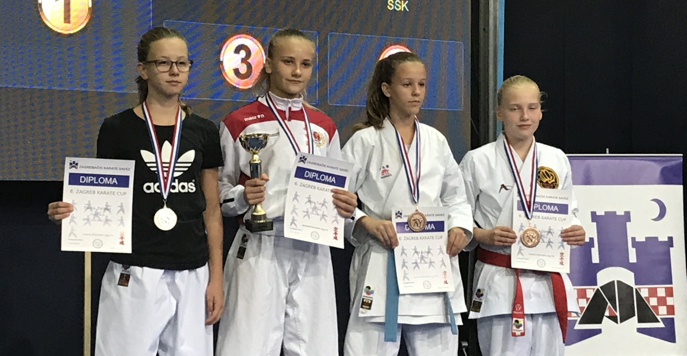 Flavia srebrna na Zagreb Karate Cup-u